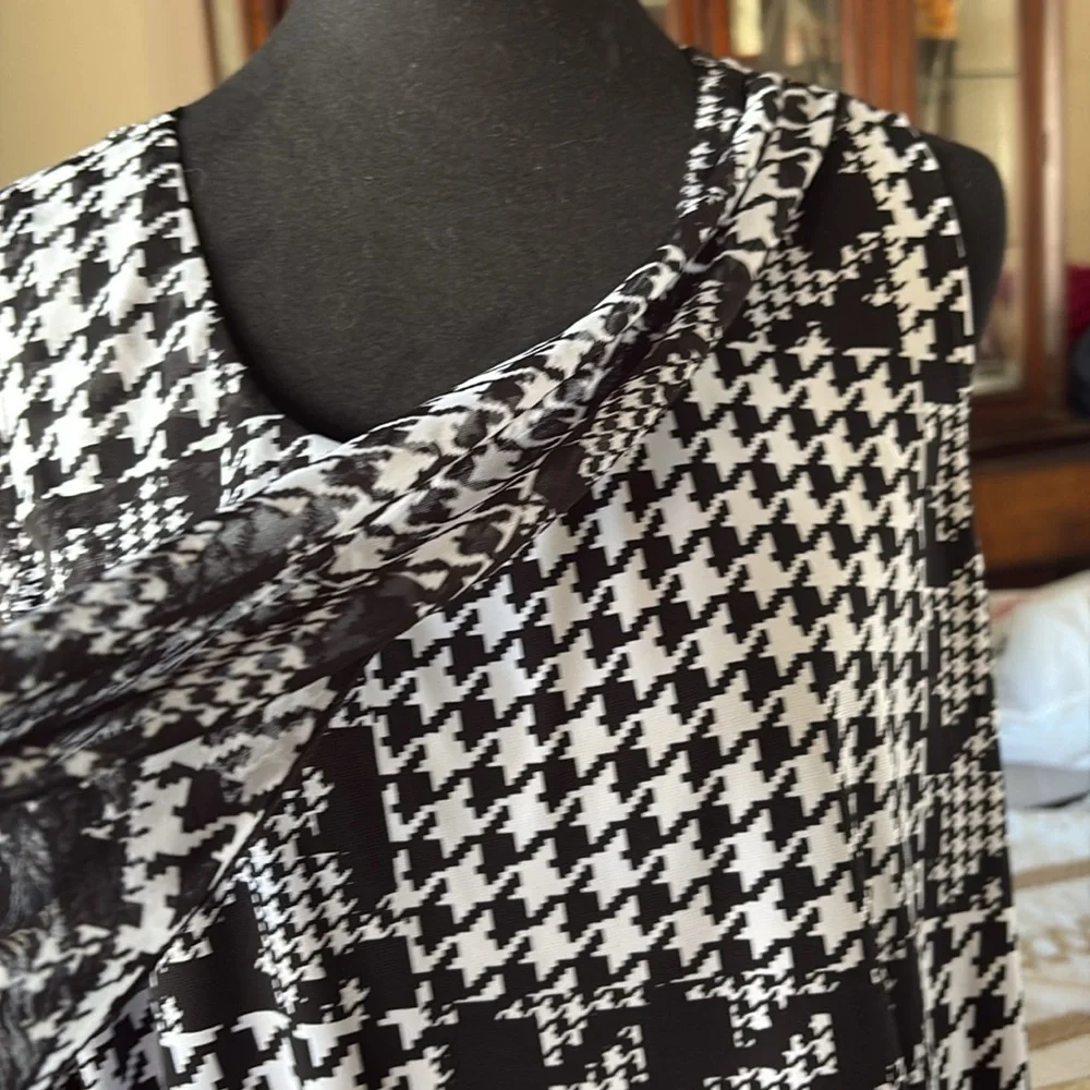 Women’s shirt - Picture 4 of 8